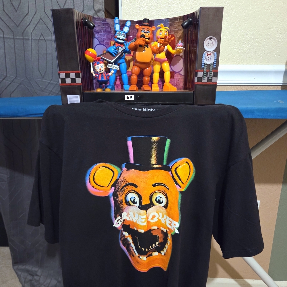 Five Nights at Freddy's Fazbear Game Over Men's Black T-shirt XL (SOLD)